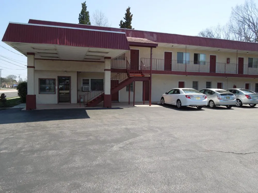 Starlite Motor Inn hotel hero