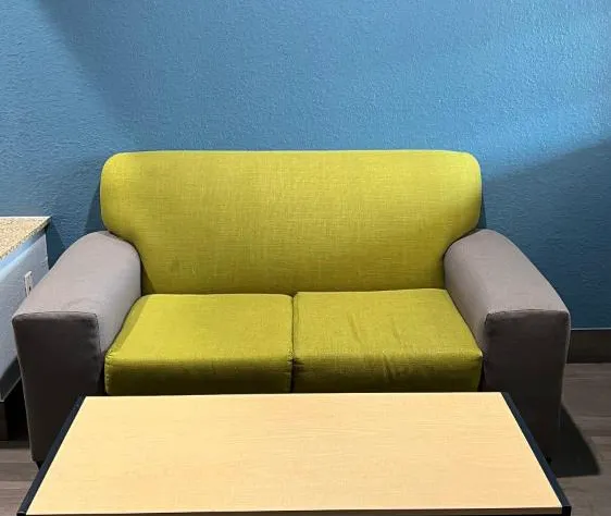 Symphony Inn and Suites hotel detail image 2