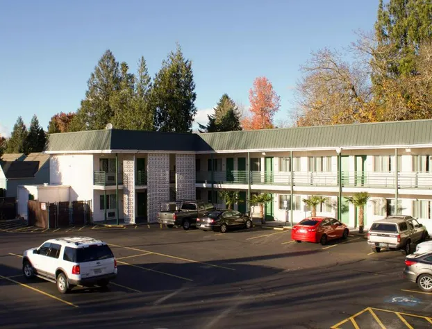 Knights Inn Salem, OR hotel detail image 2