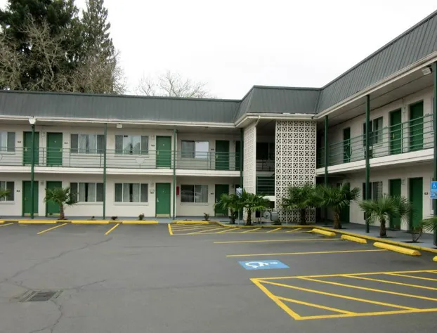 Knights Inn Salem, OR hotel detail image 1