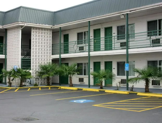 Knights Inn Salem, OR hotel detail image 2