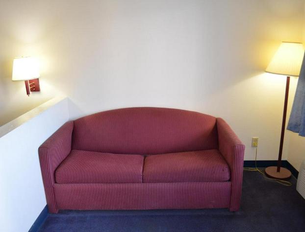American Inn and Suites White Hall hotel detail image 1