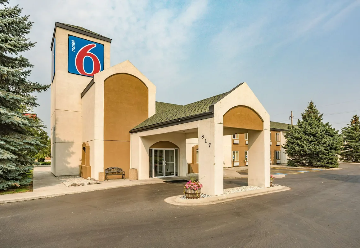 Motel 6 Bozeman, MT hotel hero