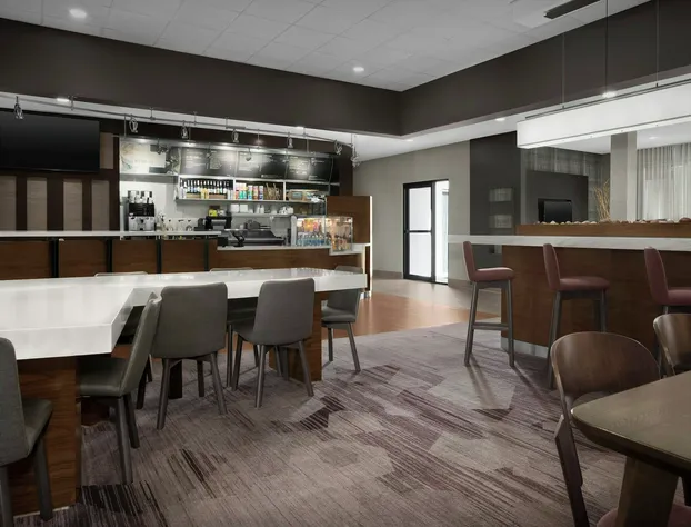 Courtyard By Marriott Dallas DFW Airport North/Irving hotel detail image 3