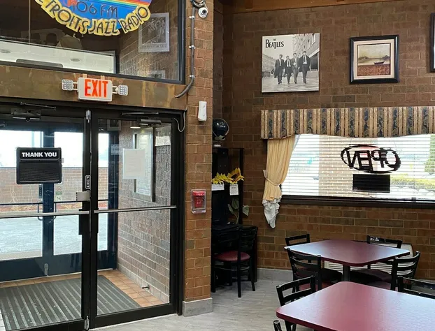 Marvin's Garden Inn hotel detail image 3