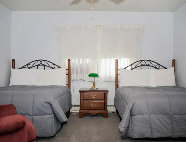 Long House Manor B And B hotel detail image 2