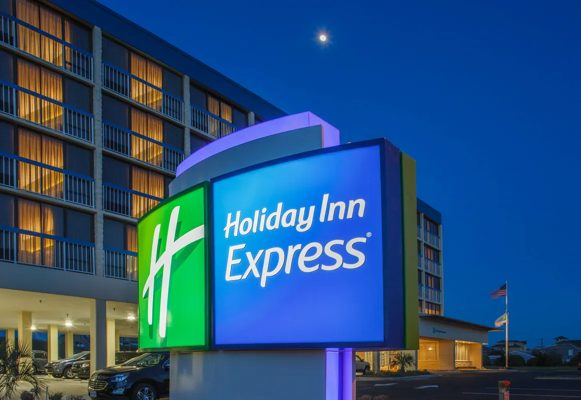Holiday Inn Express Nags Head Oceanfront by IHG hotel hero