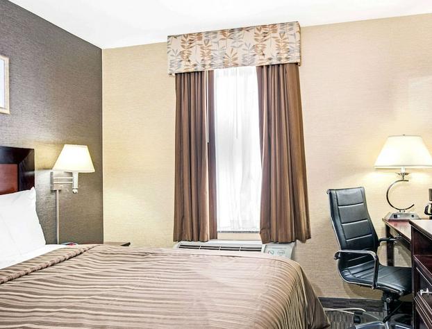 Days Inn By Wyndham Long Island City hotel detail image 2