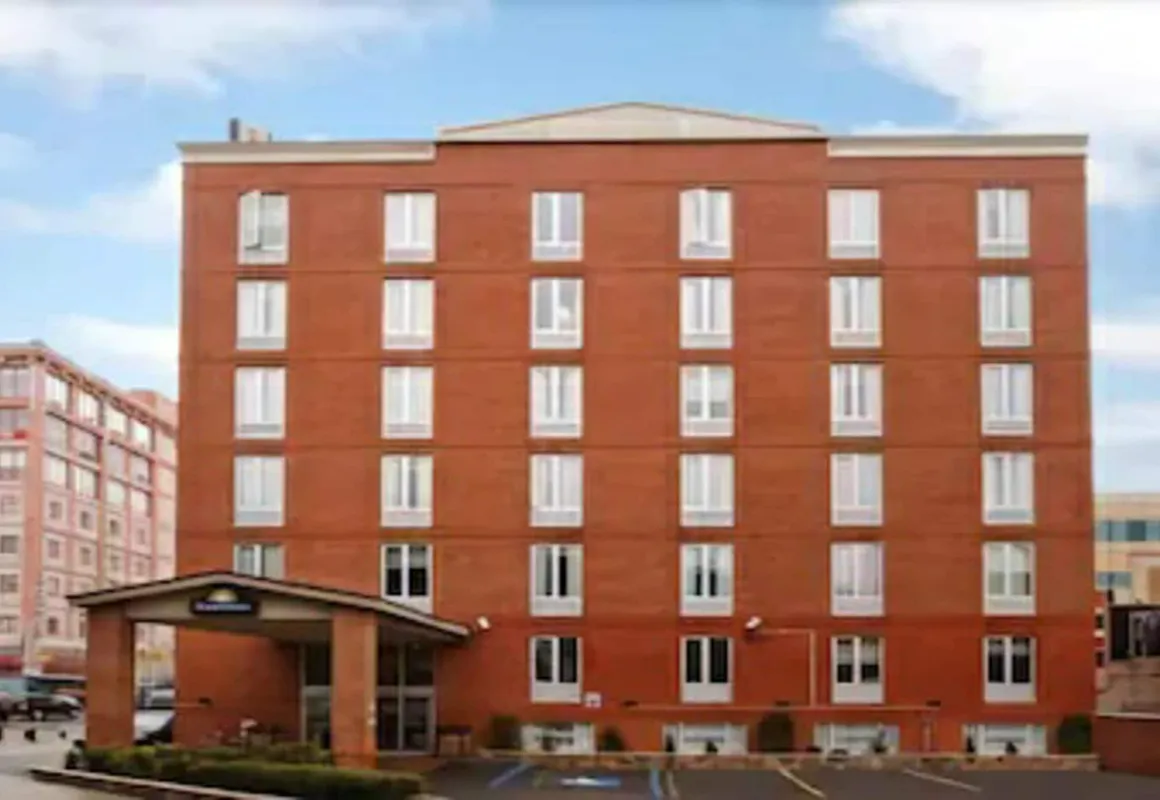 Days Inn by Wyndham Long Island City hotel hero