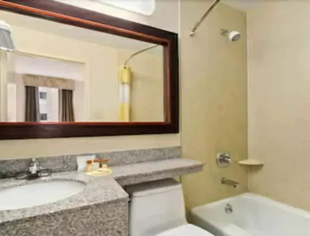 Days Inn by Wyndham Long Island City hotel detail image 4