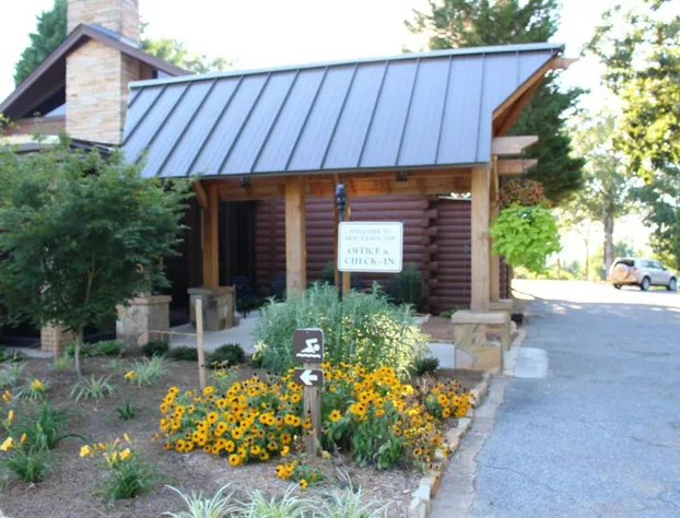 Mountain Top Inn and Resort hotel detail image 4