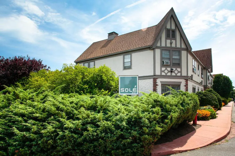 Sole East Resort hotel hero