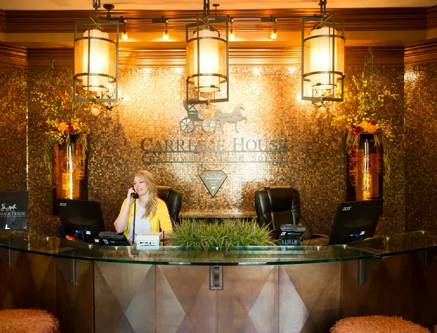 Carriage House Hotel hotel detail image 2