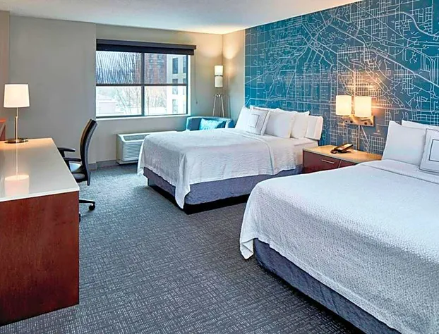 Courtyard Portland Downtown/Convention Center hotel detail image 2