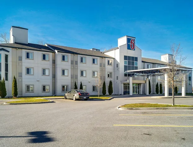 Motel 6 Peterborough, ON hotel detail image 4