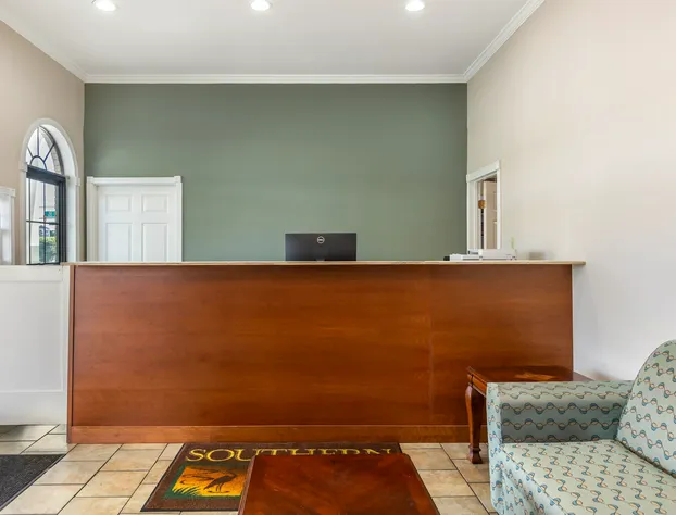 Southern Lodge hotel detail image 3