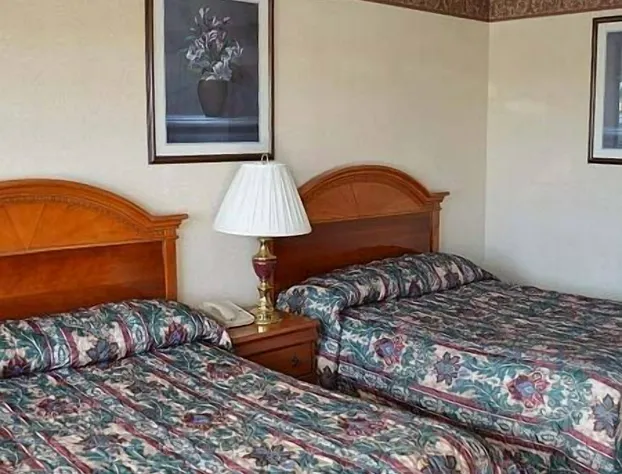 Gateway Inn Fairfield hotel detail image 2