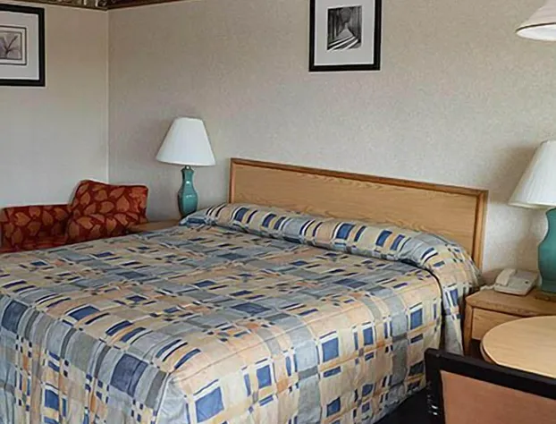 Gateway Inn Fairfield hotel detail image 3