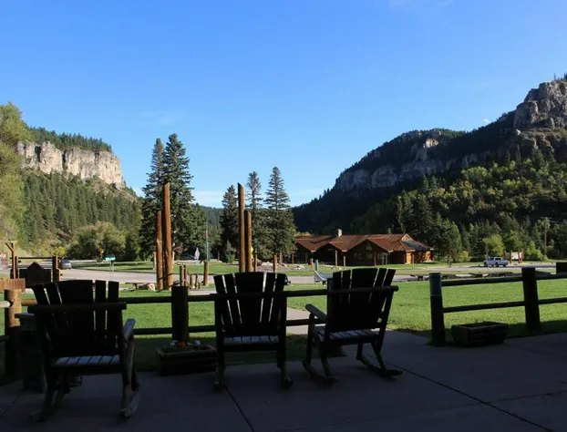 Spearfish Canyon Lodge hotel detail image 3