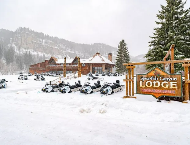 Spearfish Canyon Lodge hotel detail image 1