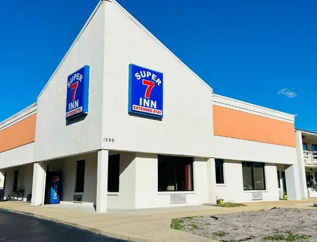 Super 7 Inn Tupelo hotel detail image 2