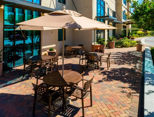 Hampton Inn & Suites National Harbor - Alexandria Area hotel detail image 1