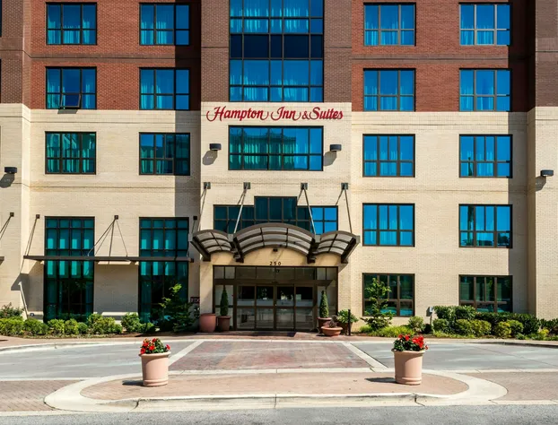 Hampton Inn & Suites National Harbor - Alexandria Area hotel detail image 2
