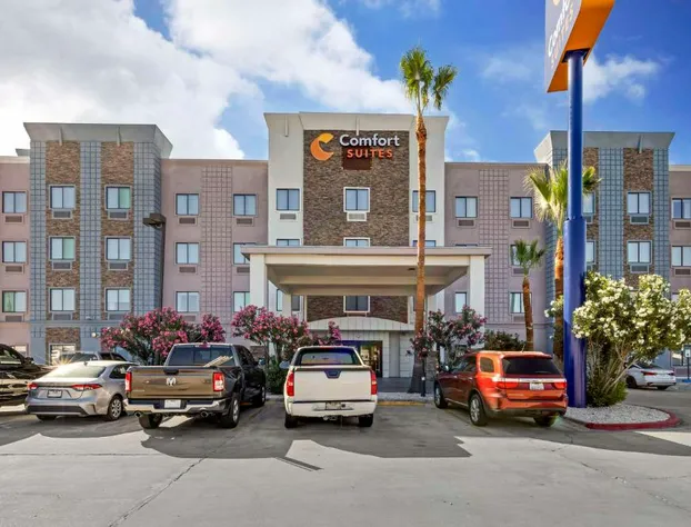 Comfort Suites Laredo - Nuevo Laredo hotel detail image 1