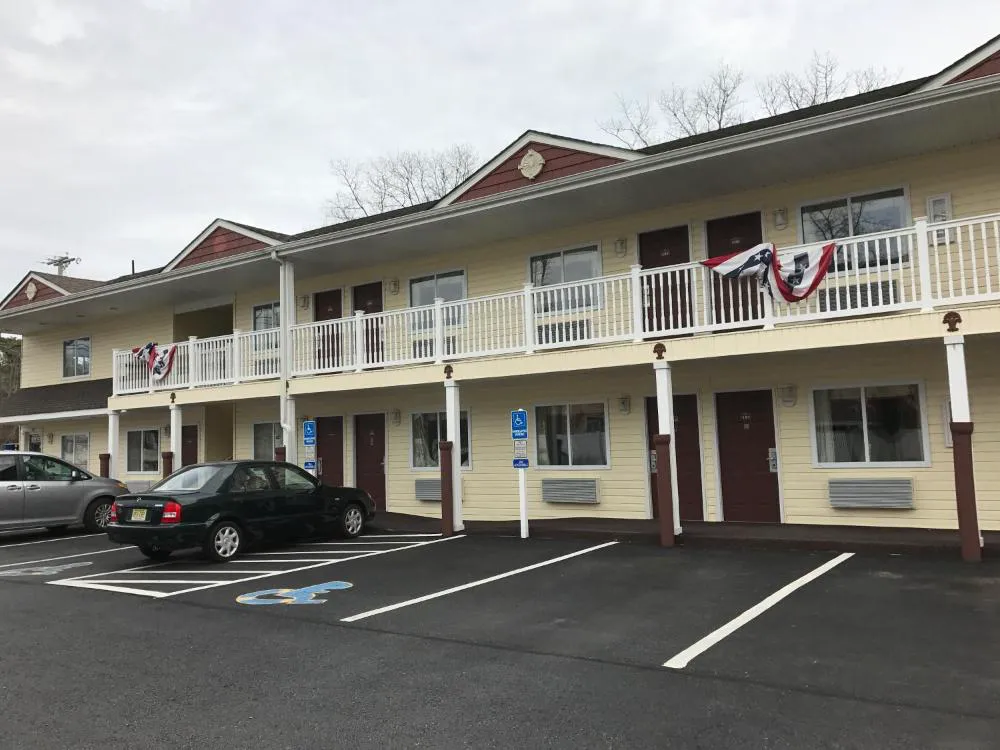 Crystal Inn & Suites Atlantic City Absecon hotel hero