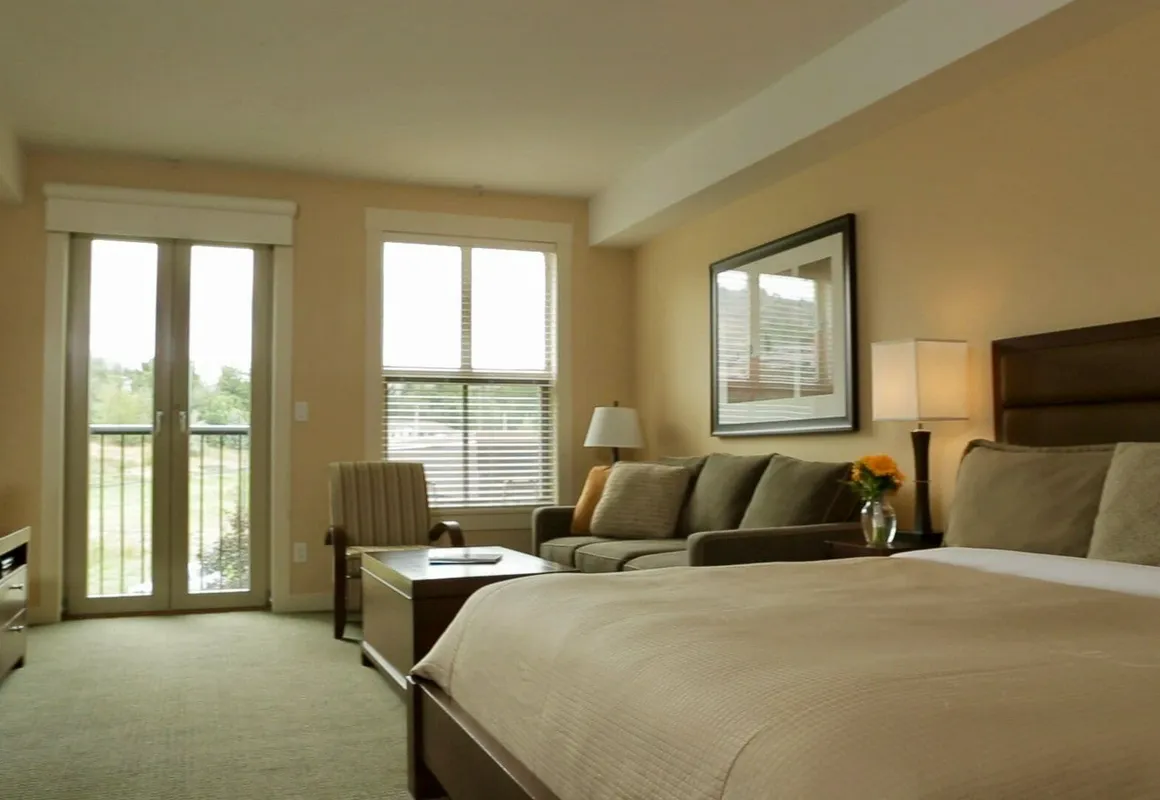 Walnut Beach Resort hotel hero