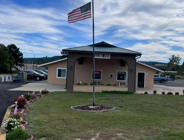 Ozark Inn hotel detail image 2