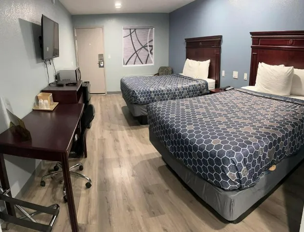 Ozark Inn hotel detail image 4