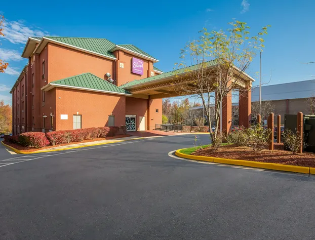 Sleep Inn & Suites Near Joint Base Andrews - Washington Area hotel detail image 2