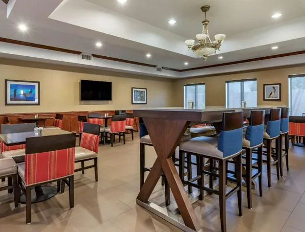 Comfort Suites Near Texas A&M University - Corpus Christi hotel detail image 4