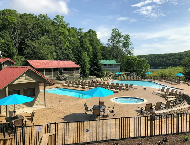 Mountain Lake Lodge hotel detail image 4