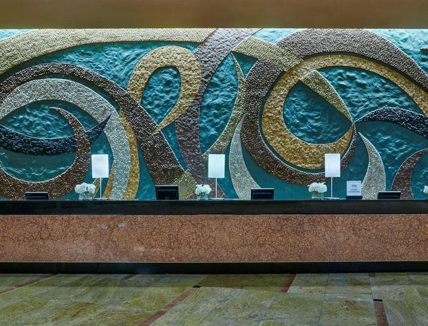 Hilton Baltimore Inner Harbor hotel detail image 2