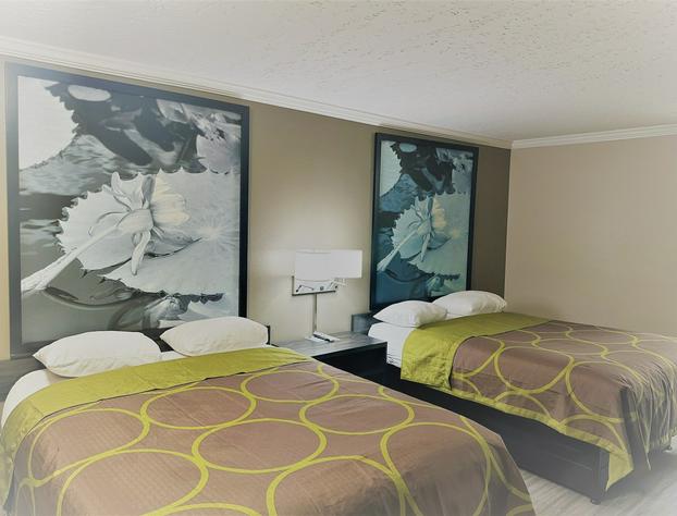 Super 8 by Wyndham Picayune hotel detail image 1