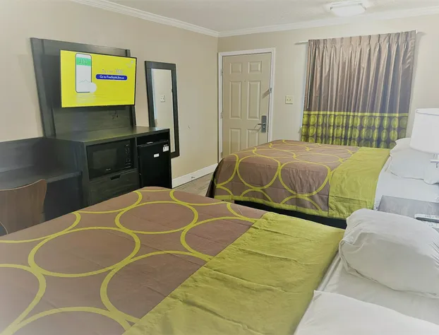 Super 8 by Wyndham Picayune hotel detail image 2