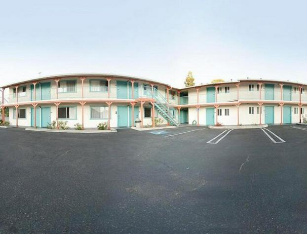 Budget Inn hotel detail image 1