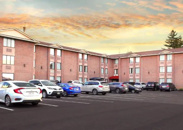 Diplomat Inn hotel detail image 1