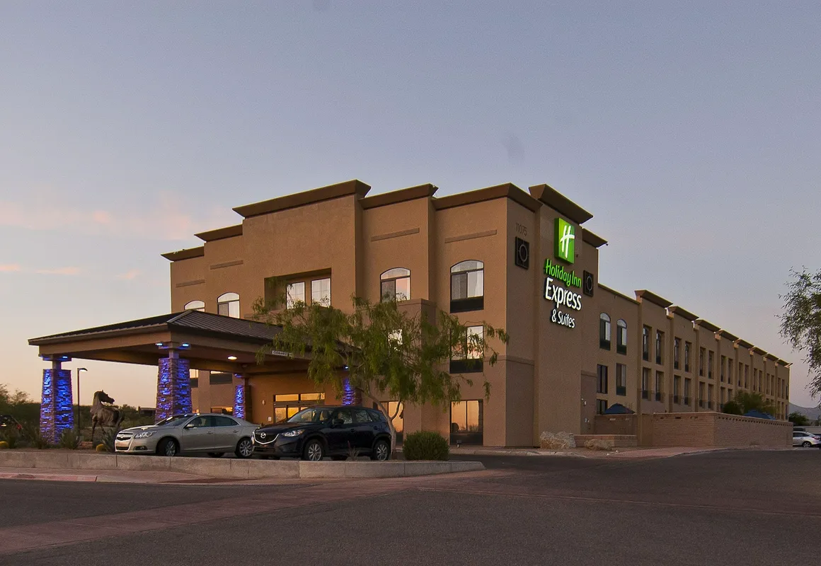 Holiday Inn Express & Suites Oro Valley-Tucson North by IHG hotel hero