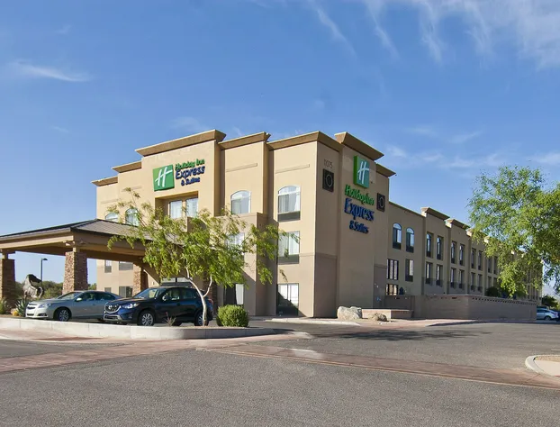 Holiday Inn Express & Suites Oro Valley-Tucson North by IHG hotel detail image 1