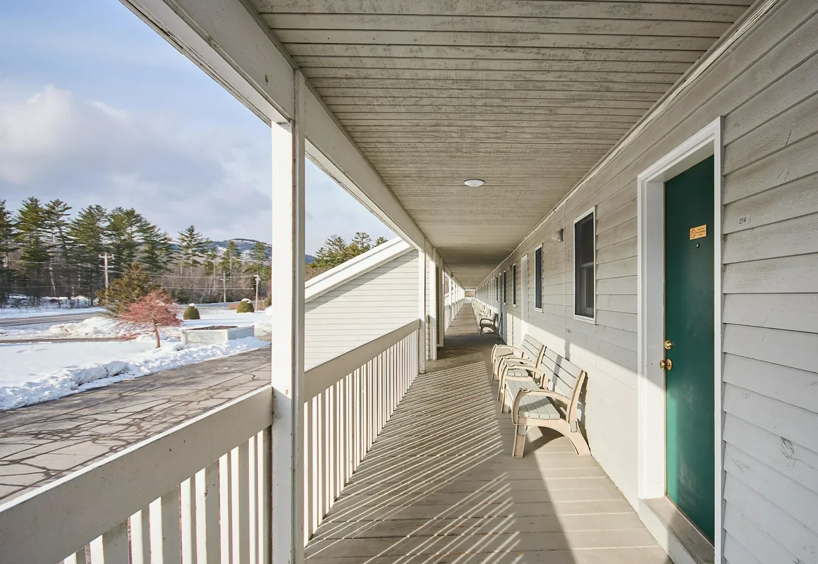 River View Resort hotel hero