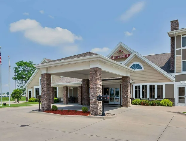 AmericInn by Wyndham Monmouth hotel detail image 1