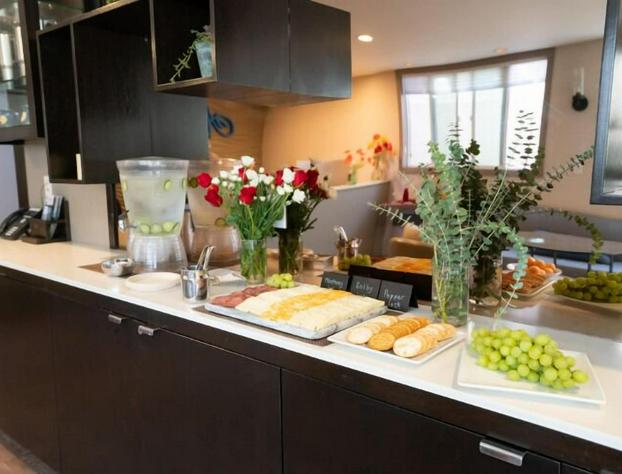 Aurora Hotel hotel detail image 3