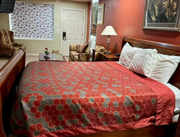 Western Plaza Inn hotel detail image 3