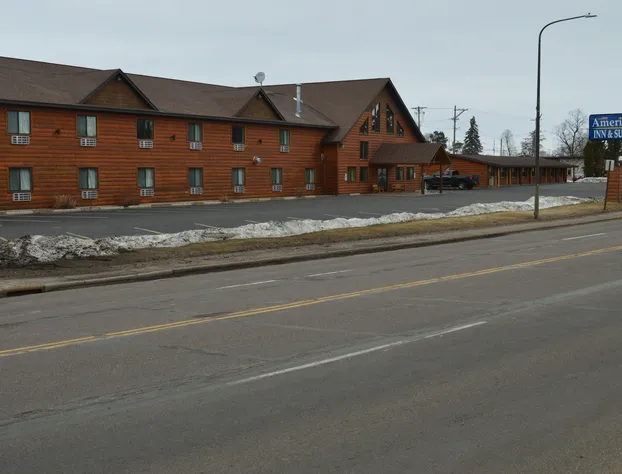 EconoLodge by Choice Hotels Rice Lake hotel detail image 1