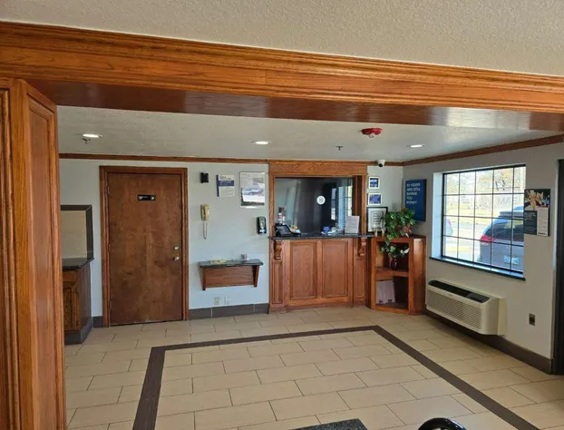 Motel 6 Oklahoma City, OK - Frontier City hotel detail image 1