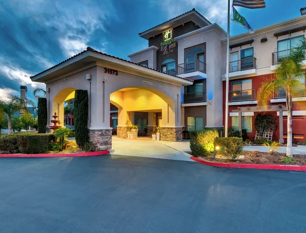 Holiday Inn Express & Suites, Lake Elsinore by IHG hotel detail image 1