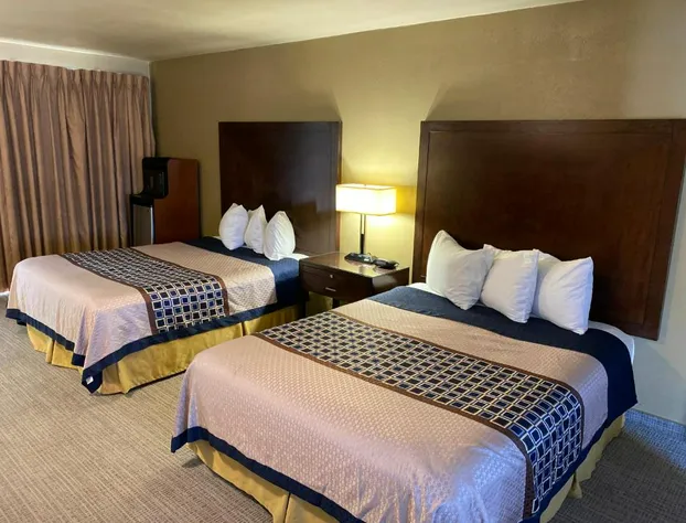 Vino Inn & Suites hotel detail image 3